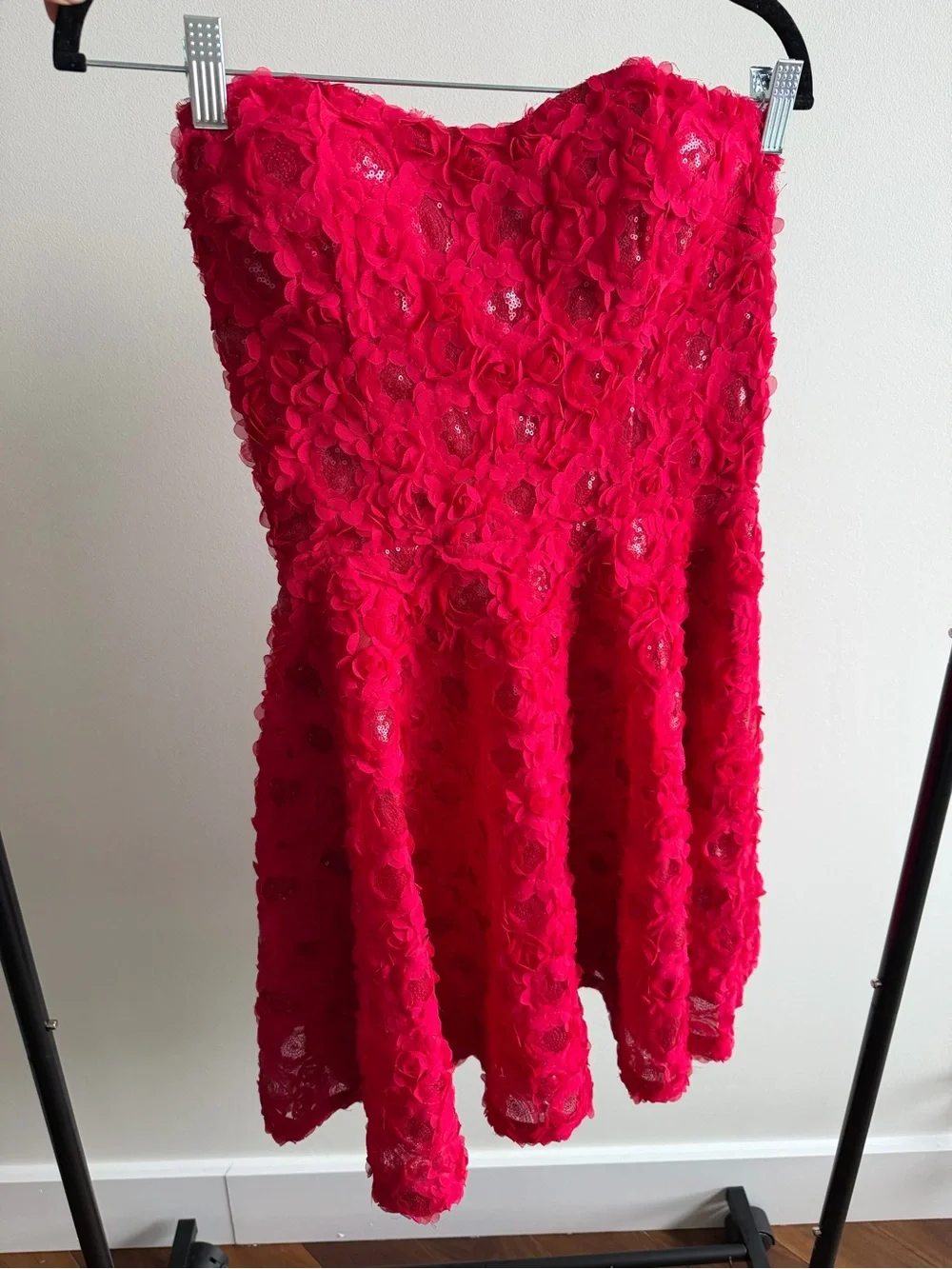 Vintage Y2K Bebe Hot Pink Floral Appliqué Corset Dress Size 8 - Picture 3 of 13